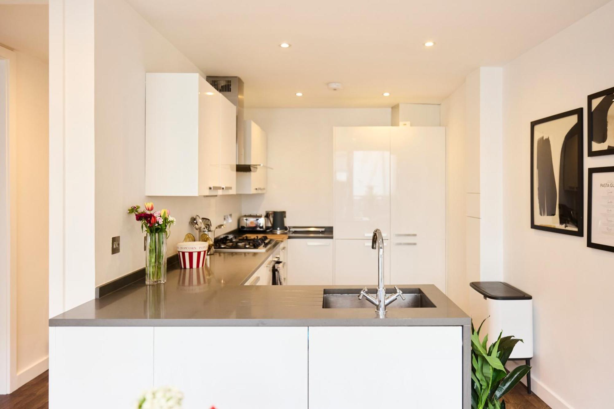 Appartamento The Kensal Wonder - Bright 2bdr Flat With Balcony