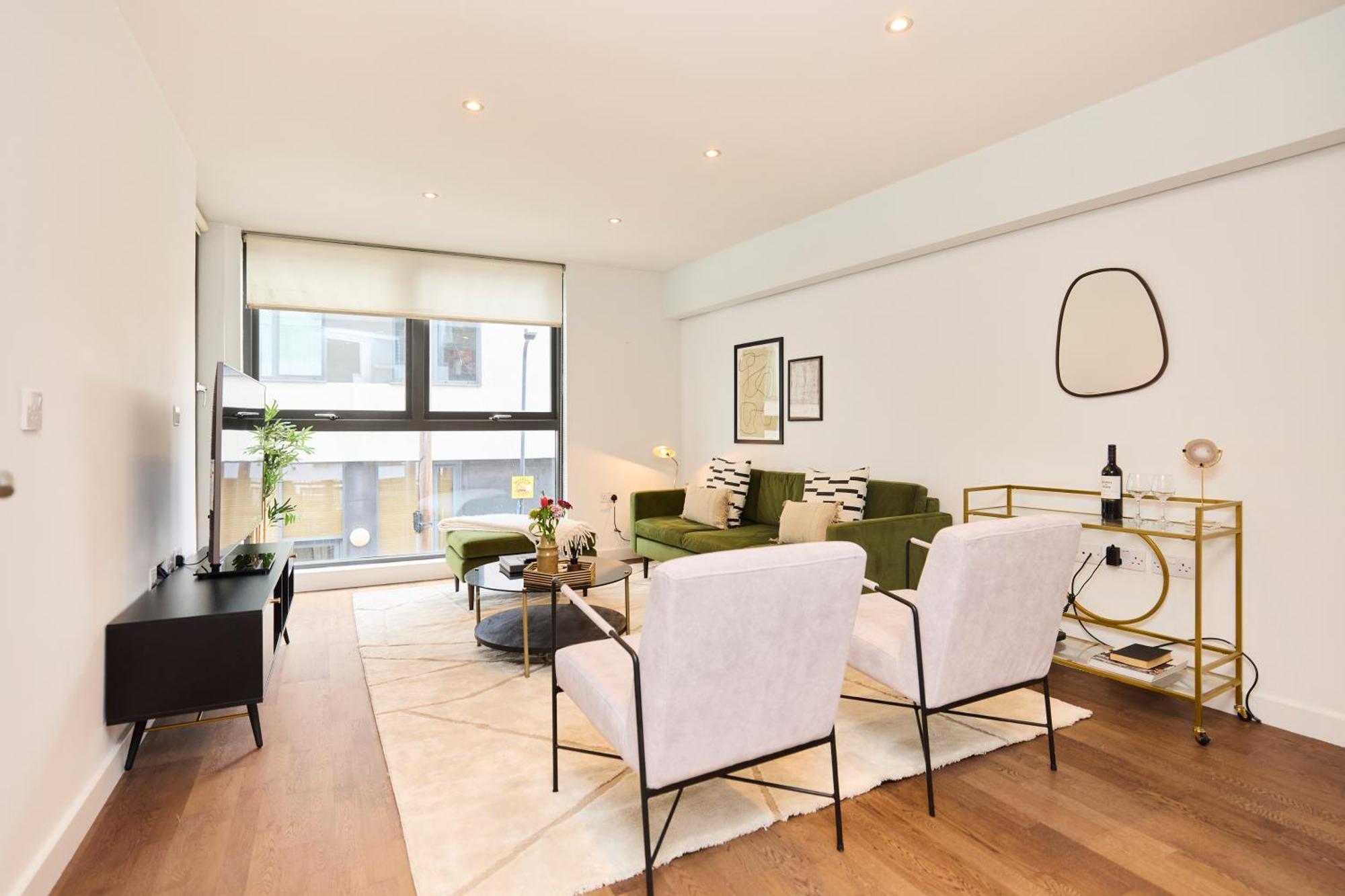 The Kensal Wonder - Bright 2bdr Flat With Balcony Appartamento Londra