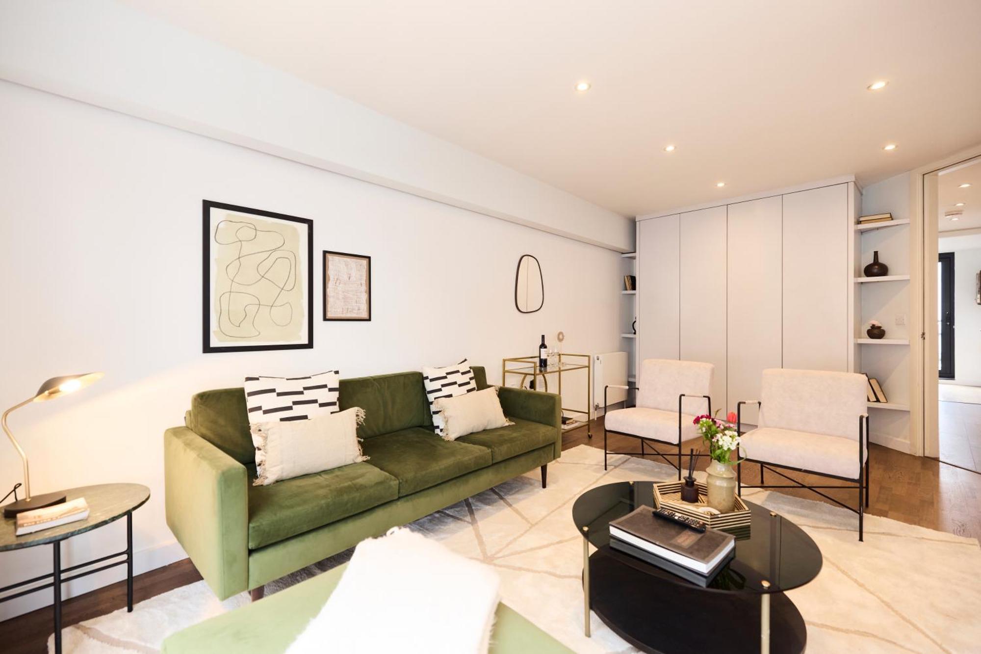 Apartament The Kensal Wonder - Bright 2bdr Flat With Balcony *